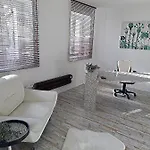 Apartman Naehe Starnberger See, Schoene Ferienwohnung, Gaestewohnung 125qm Eg Und Og Kontaktfrei *