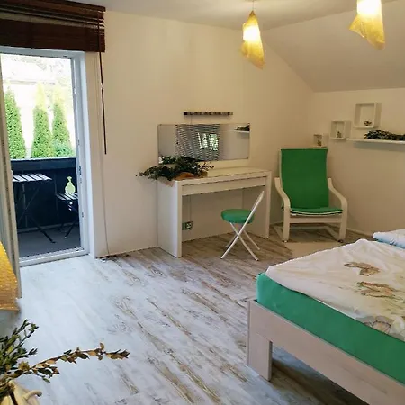 Naehe Starnberger See, Schoene Ferienwohnung, Gaestewohnung 125qm Eg Und Og Kontaktfrei 穆星