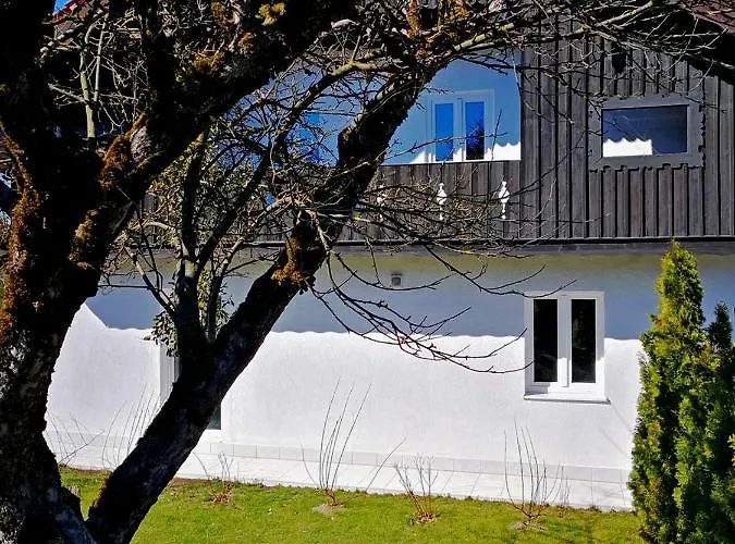 Nähe Starnberger See, Schöne Ferienwohnung, Gästewohnung 125qm Eg Und Og Kontaktfrei Apartamento