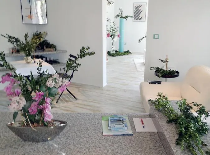 アパート Naehe Starnberger See, Schoene Ferienwohnung, Gaestewohnung 125qm Eg Und Og Kontaktfrei Münsing