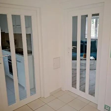 アパート Naehe Starnberger See, Schoene Ferienwohnung, Gaestewohnung 125qm Eg Und Og Kontaktfrei *