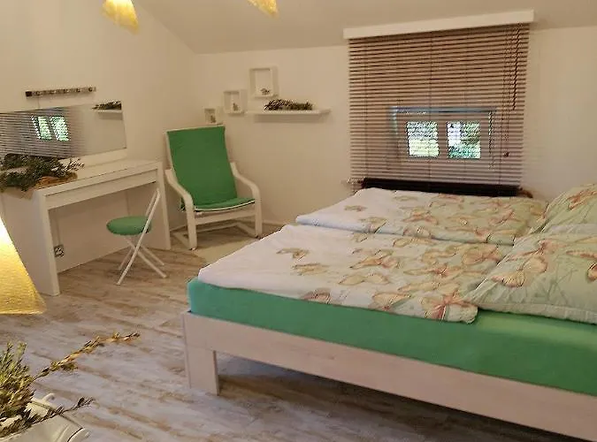 Appartement Naehe Starnberger See, Schoene Ferienwohnung, Gaestewohnung 125qm Eg Und Og Kontaktfrei *