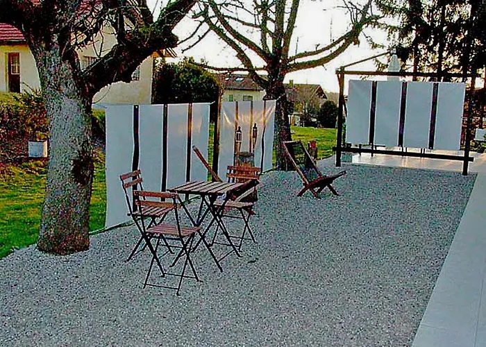 Naehe Starnberger See, Schoene Ferienwohnung, Gaestewohnung 125qm Eg Und Og Kontaktfrei